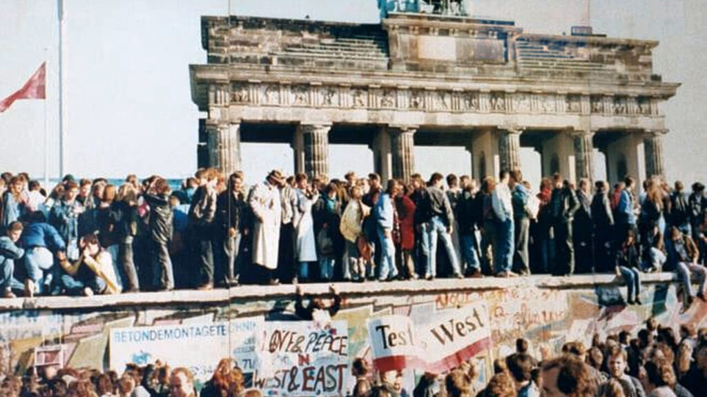 Films to see about the Berlin Wall