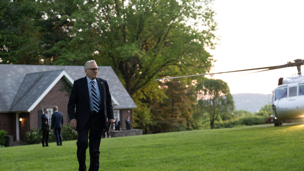Zero Day, the new thriller miniseries with Robert De Niro: plot and when it comes out