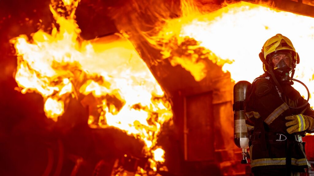 spiegazione incendi los angeles cause