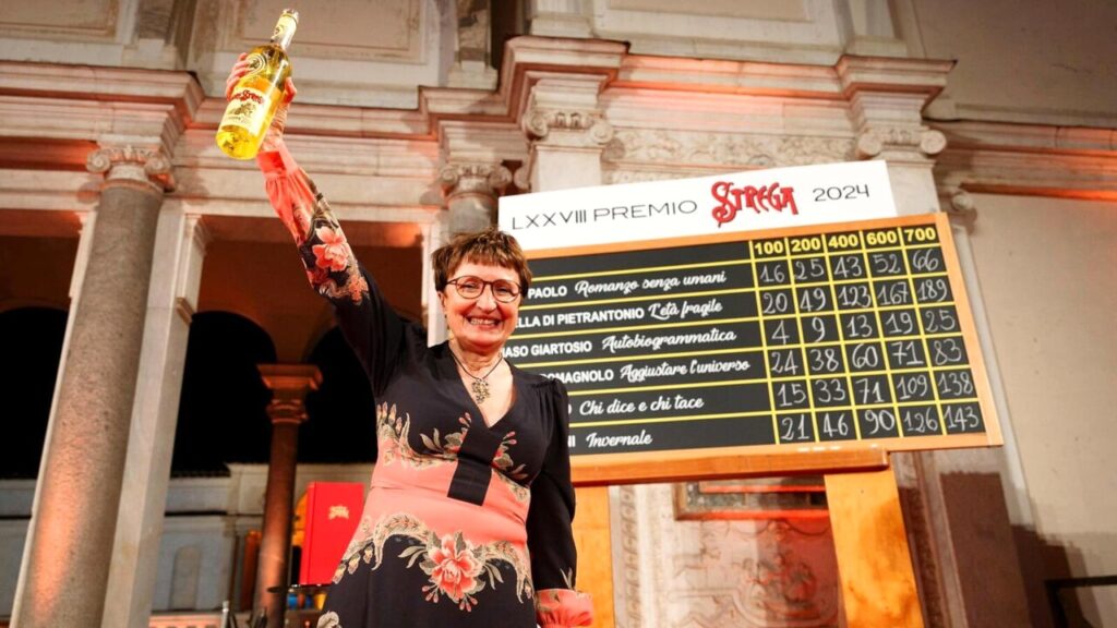 Bajani, Buzzolan, Nori, Terranova and also Stefano Rapone: the first 32 titles of the Witch 2025