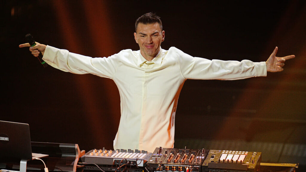 If the San Marino Song Contest becomes the relief valve of the "orphans" of Sanremo