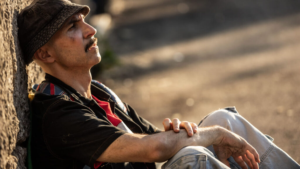 With the TV despair series, Maccio Capatonda has become great