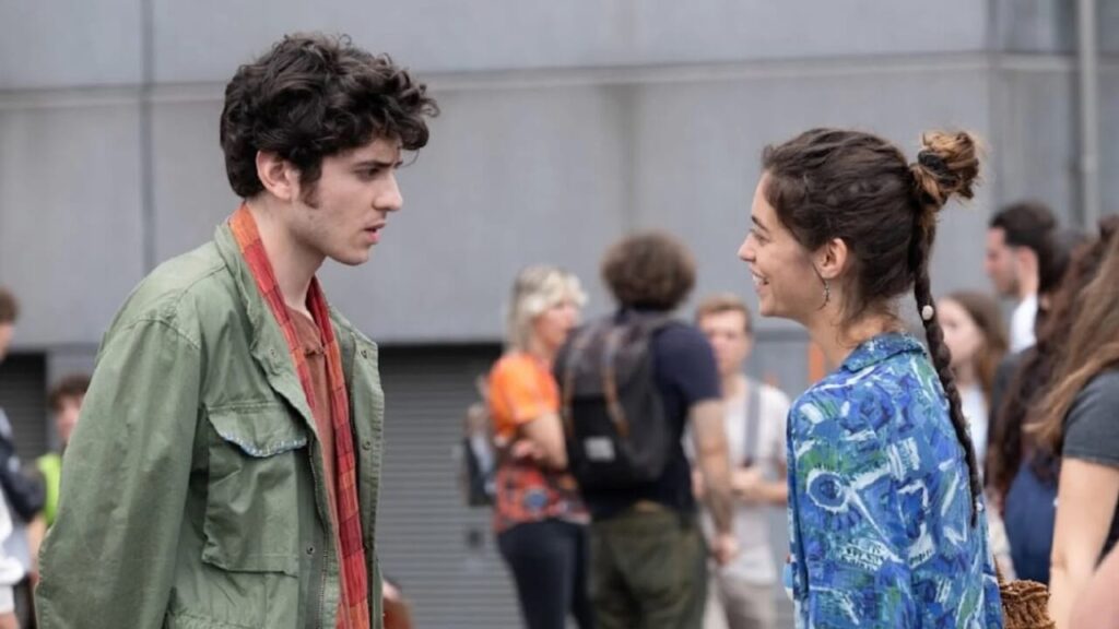 "Love, in theory" and an old idea of ​​young people