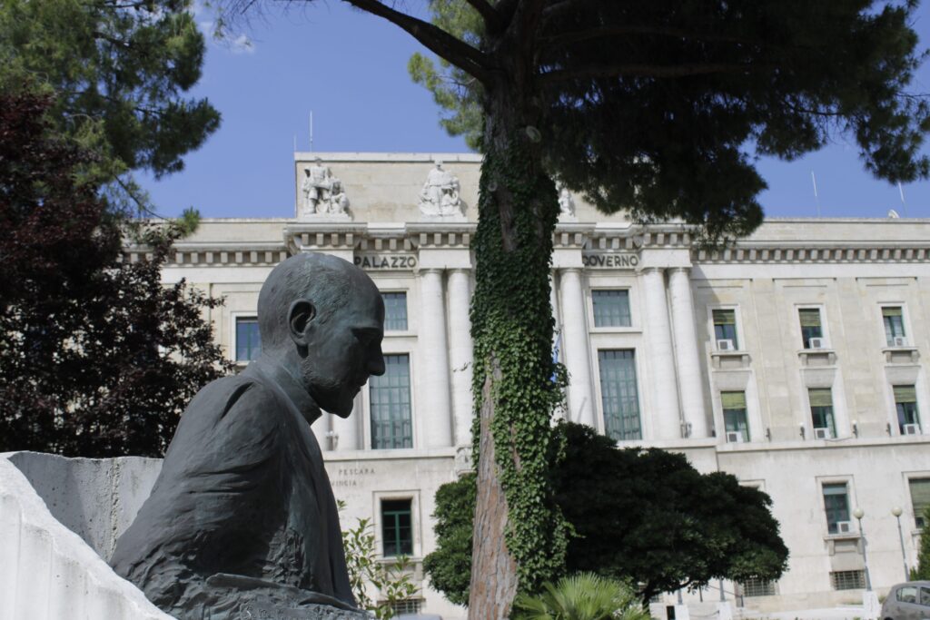 busto dannunzio