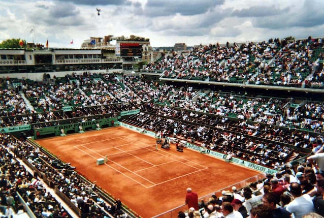 The central field (today Cour Philippe Chartrier)