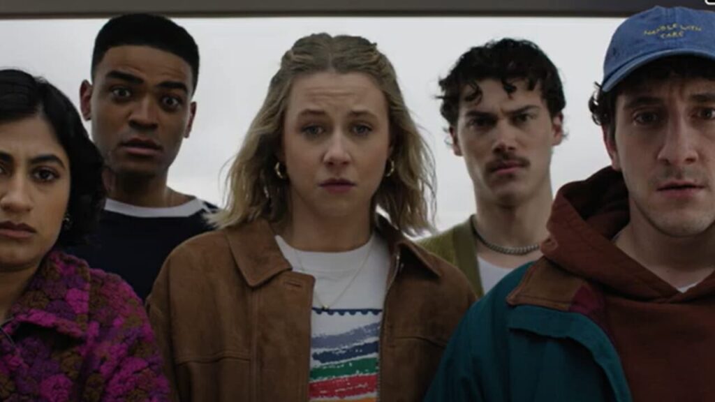 Adults, the new comedy on Disney+: trailer, plot, cast, guest star and when it comes out