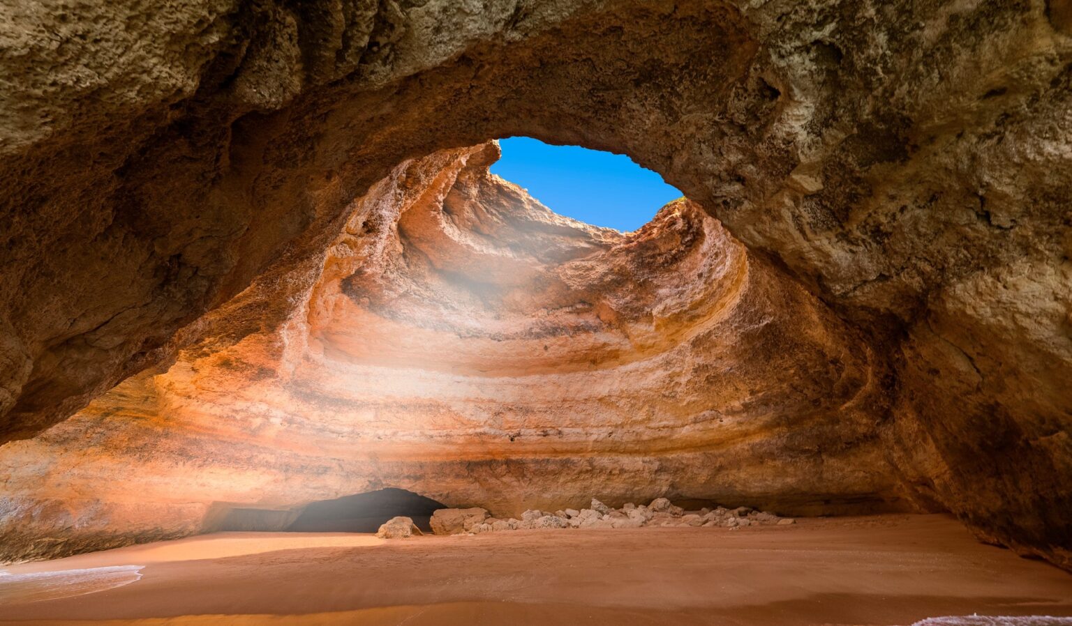 The Benagil cave in Portugal, an extraordinary example of natural ...