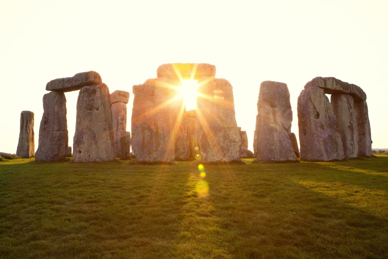 stonehenge solstizo