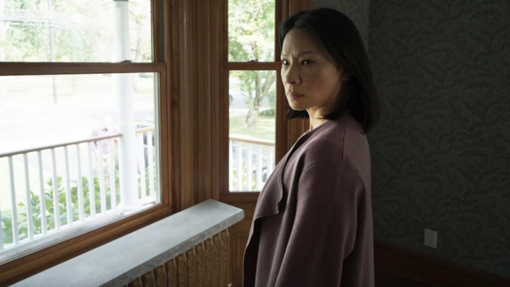 With "Present" Steven Soderbergh gives us a different horror from any other