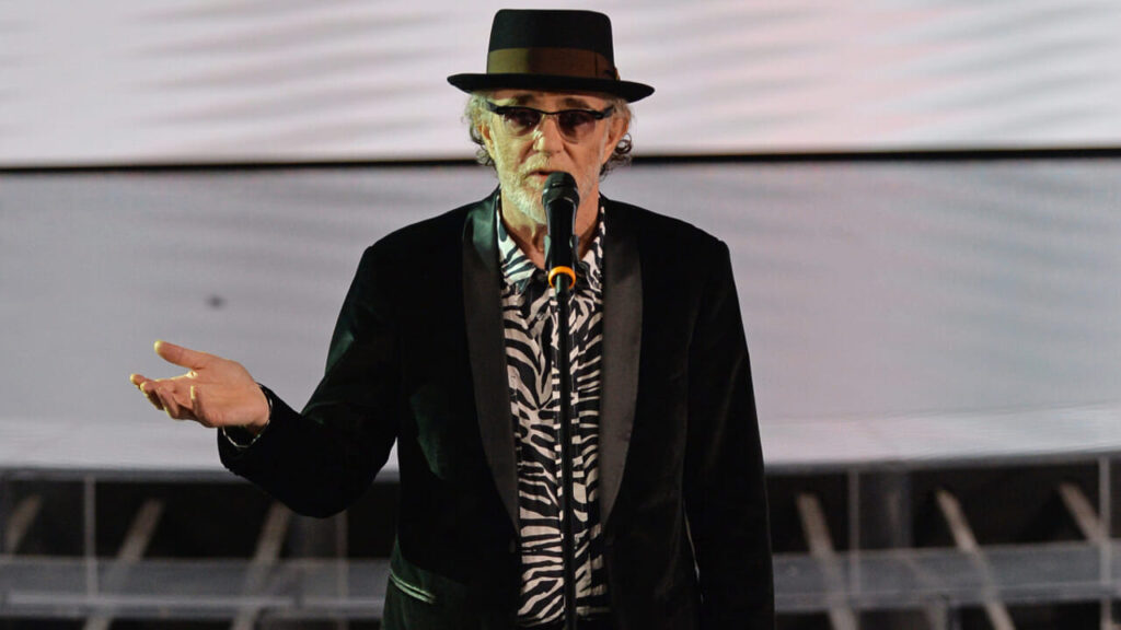 Why don't they come out more albums like De Gregori's Rimmel?