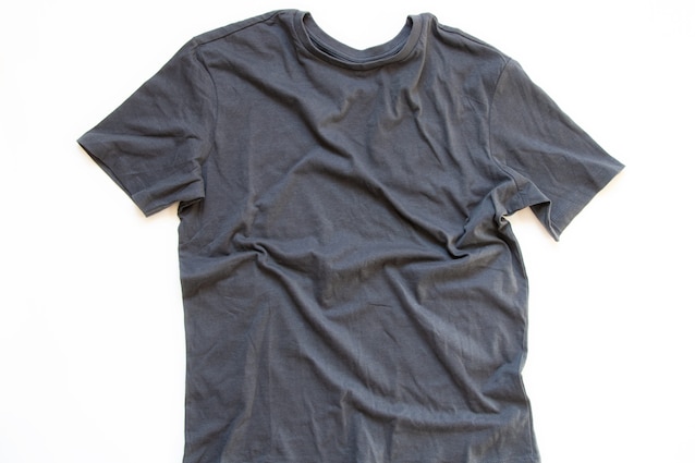 Fabric coloring photoderazing