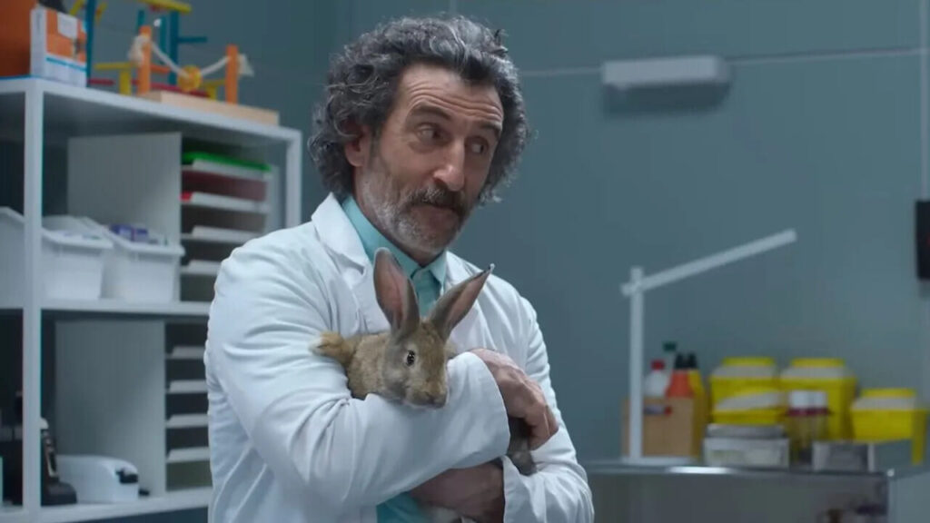 Old Dog, New Tricks: on Netflix there is a new Spanish comedy series: plot and when it comes out