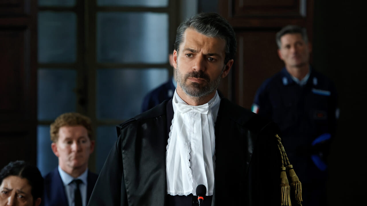 "Ligas lawyer"when the new Sky series comes out with Luca Argentero