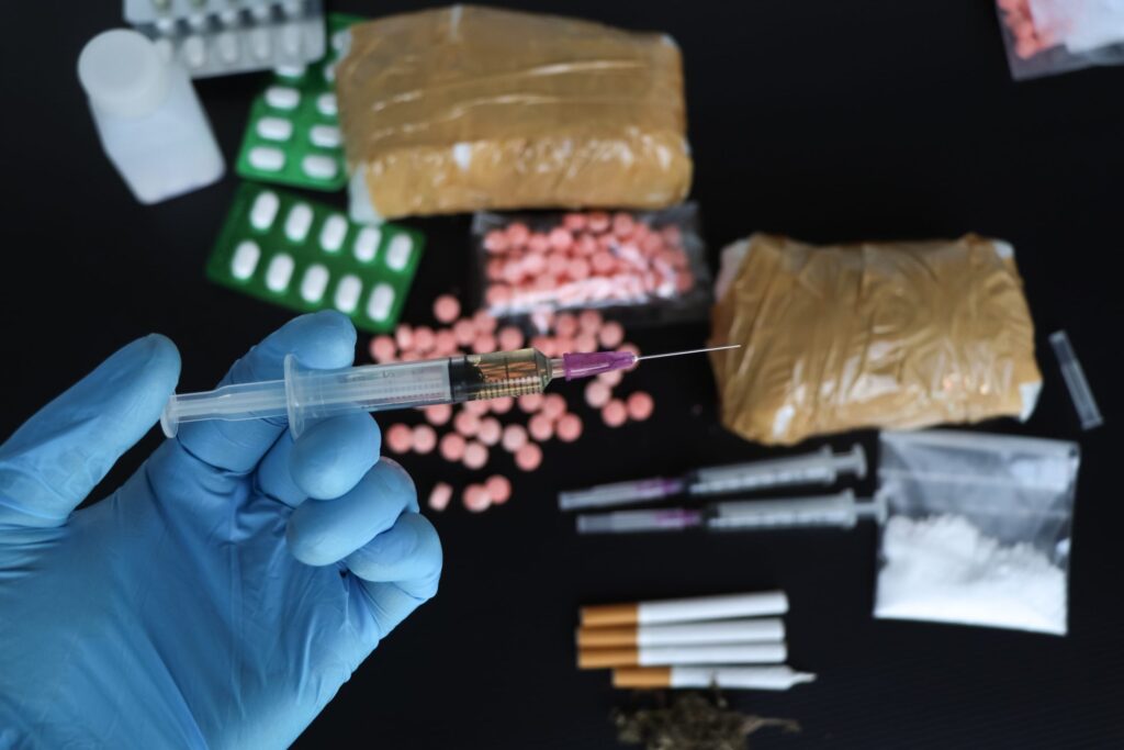 What are nitazenes, the effects of synthetic drugs more powerful than Fentanyl that have arrived in Italy