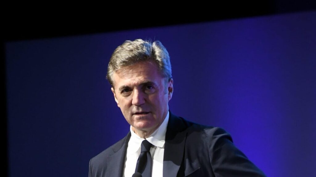 Expensive bills, luxury profits: the controls that aren't there