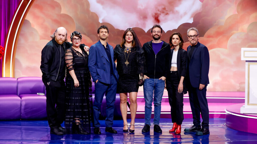 Roast in Peace, on Prime Video, makes you laugh as much as the first one LOL (if not more)