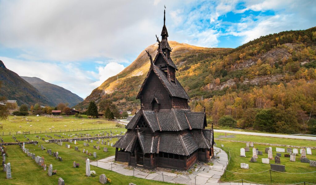 In Norway there are only 28: what are the stavkirker, the medieval wooden churches