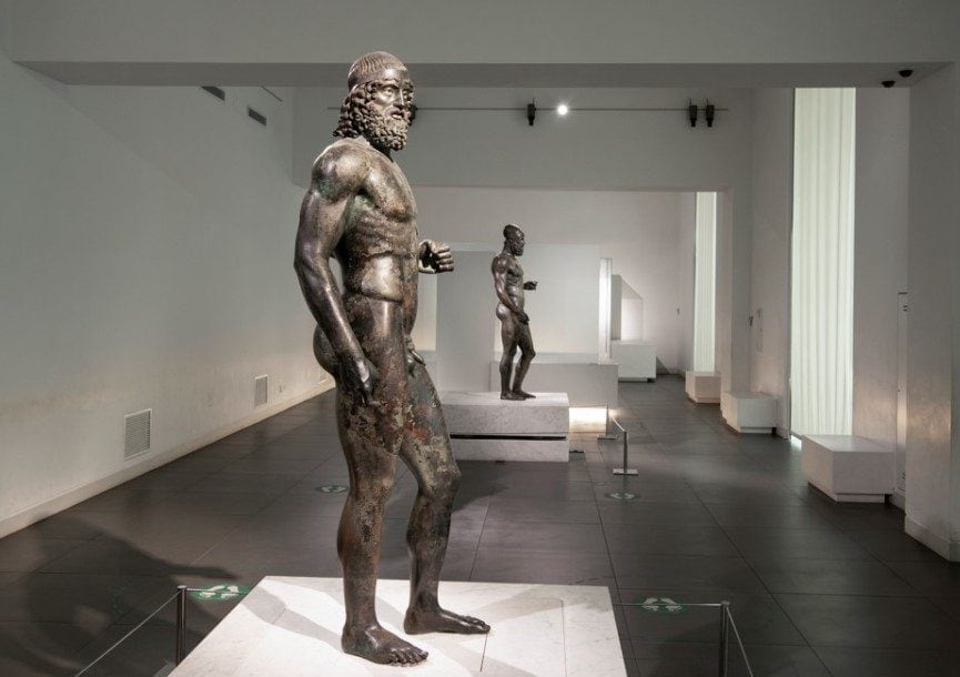 Do the Riace Bronzes actually come from Sicily? Where they come from according to a study