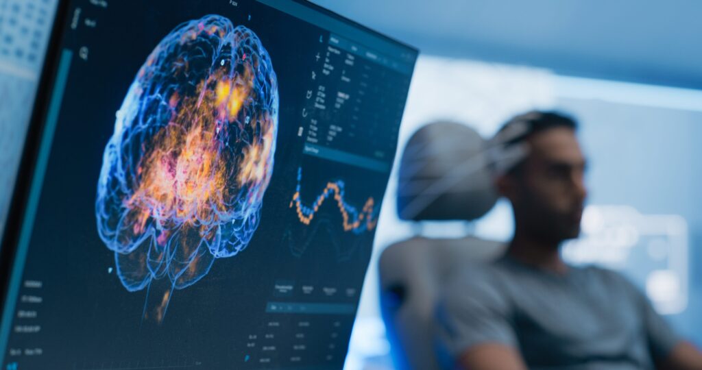 A new brain implant can read thoughts and transform them into words: how it works