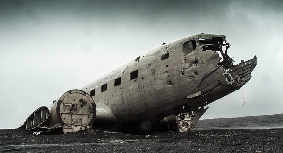 Why is there an abandoned plane on Solheimasandur beach in Iceland? The story of the C-117 wreck