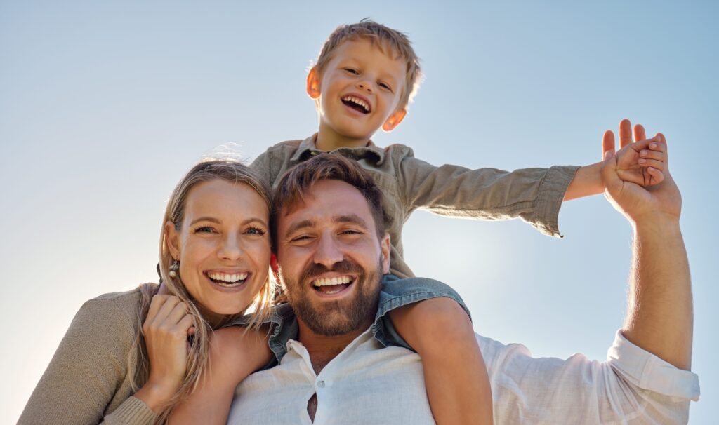 More and more children in Italy have double surnames: how it works and Istat data