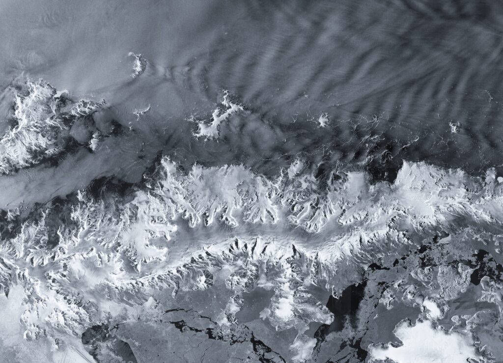 The first images from the Sentinel-1D satellite show us the fragility of Antarctica