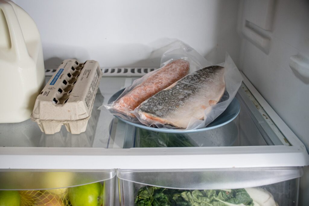 How is it best to defrost frozen food? The safest method is the refrigerator