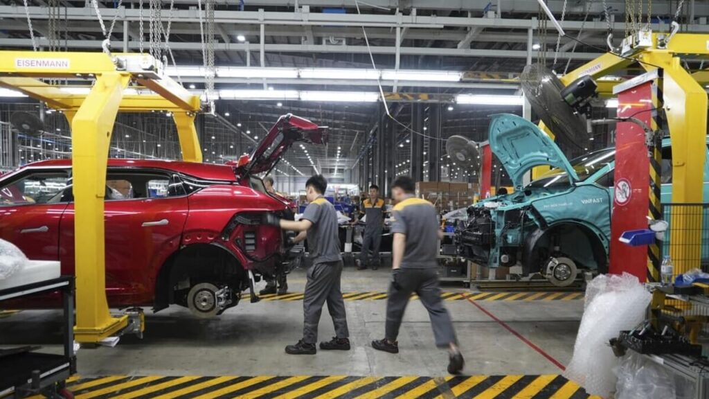 Skip the stop on petrol and diesel engines in 2035: yes to hybrids and biofuels