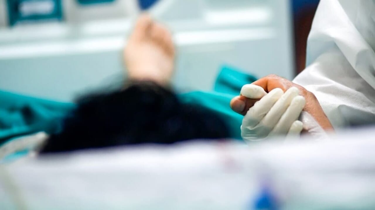 When politics saves on nurses, we are the ones who pay