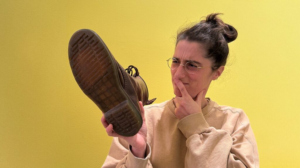 What do shoe sizes correspond to?