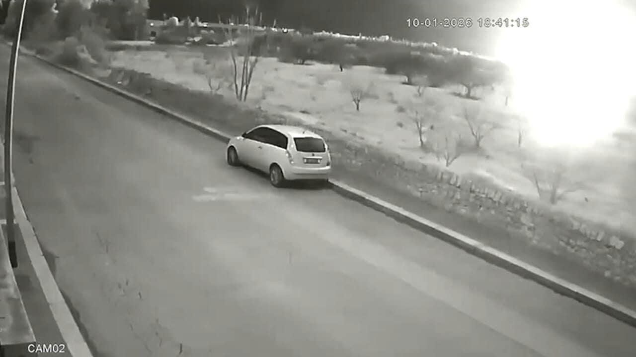 Boom and strong glow in the sky in Puglia, excluding the meteorite hypothesis: what PRISMA says