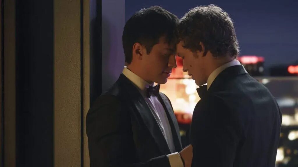 Heated Rivalry, the cult series between hockey and queer love will also be released in Italy