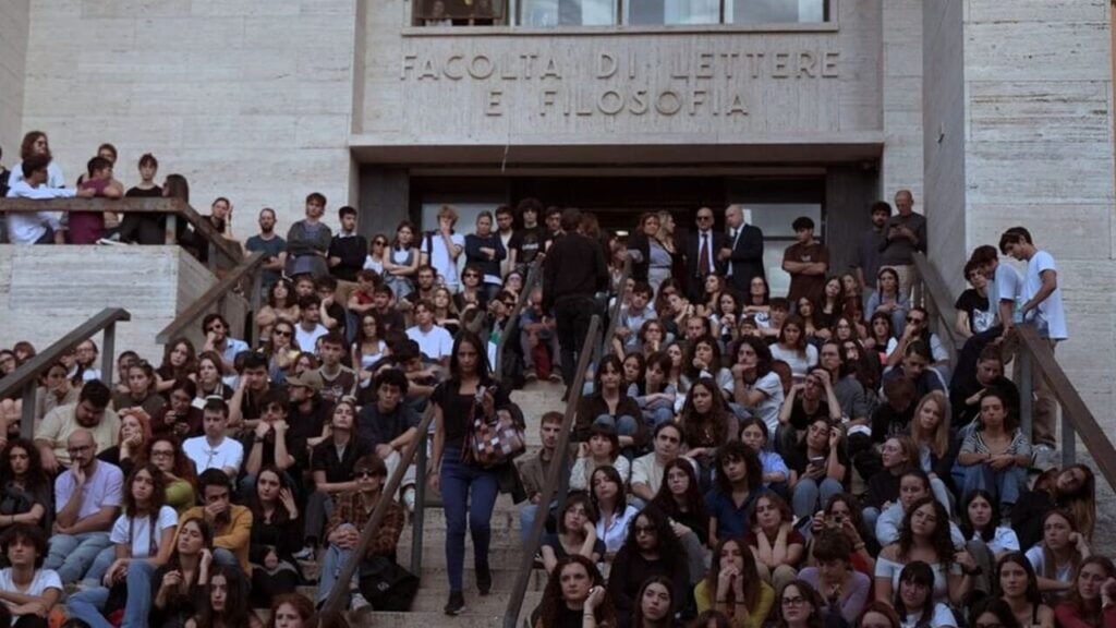 Us and The Great Ambition, the trailer of the documentary and when it comes out in streaming