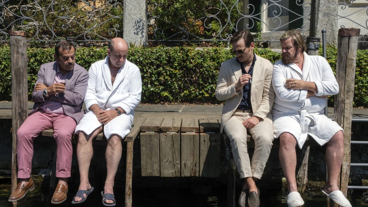 Between big boys and kept men, "We will work like adults" by Antonio Albanese seeks but does not find the bitter laugh