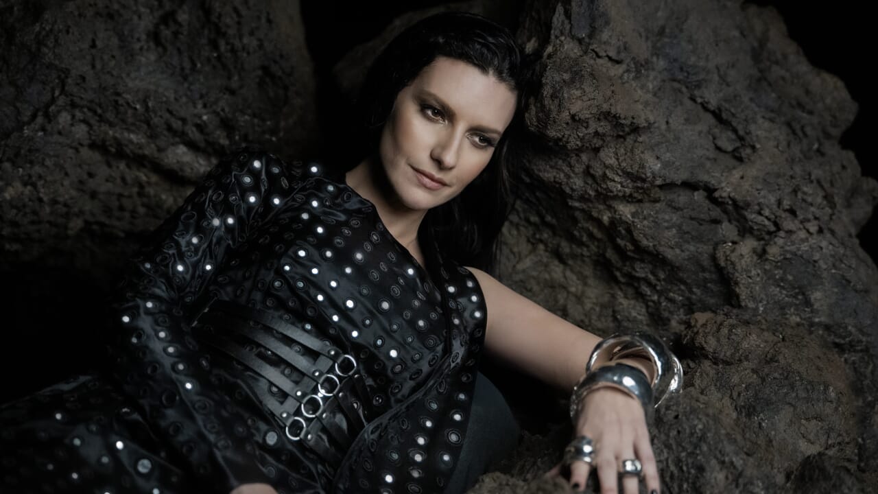 Laura Pausini's latest album is a missed opportunity