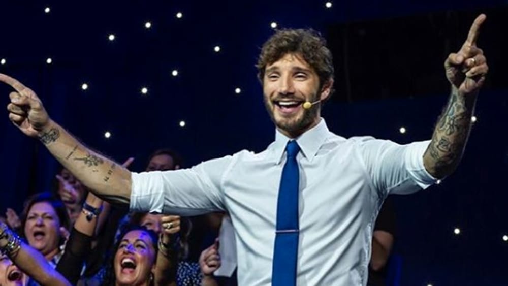 Stefano De Martino at the Sanremo Festival 2027? Better not, for his own good