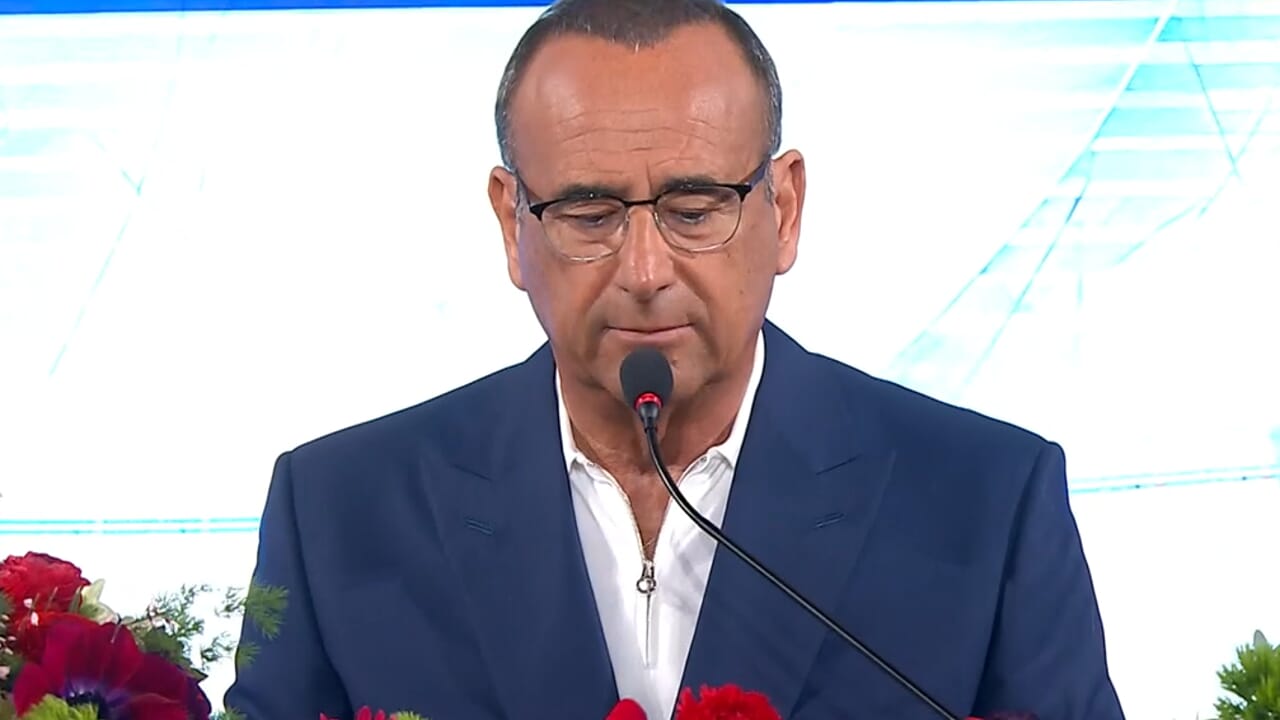 The metamorphosis of Carlo Conti: very different from Amadeus, but also from what he was