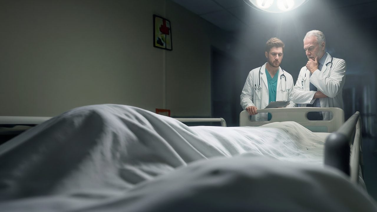 How death is certified in Italy according to medicine