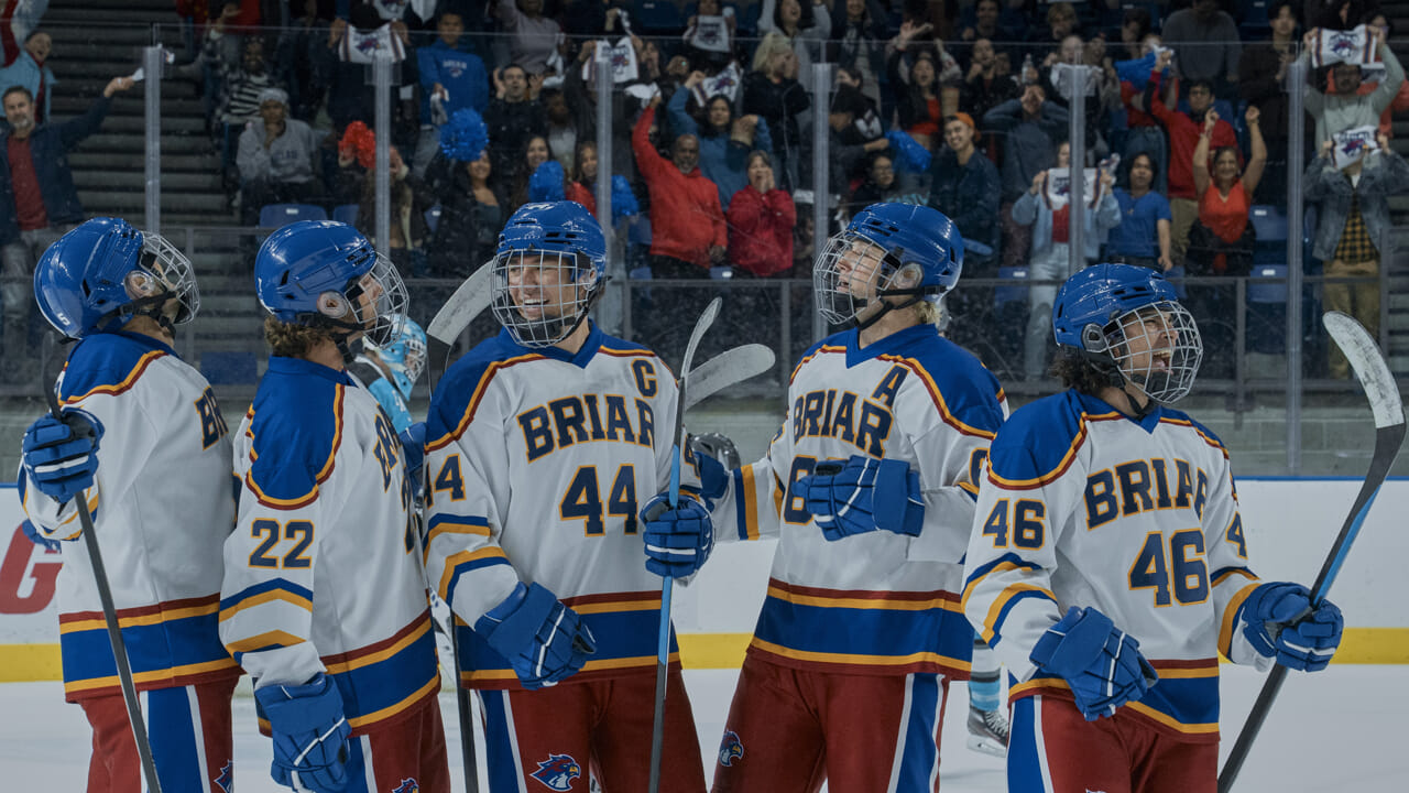 Off Campus, the teaser trailer for Prime Video's straight answer to Heated Rivalry