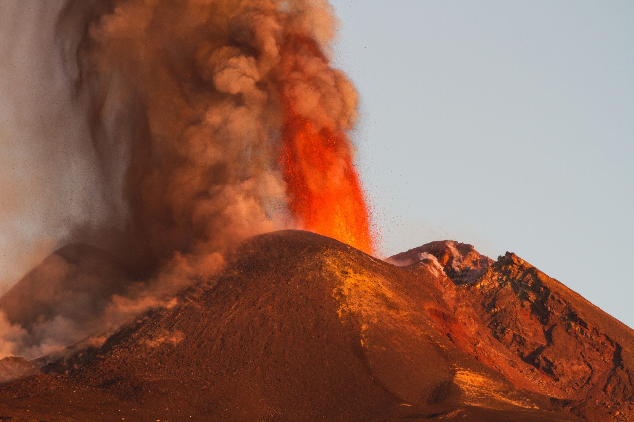 The “Jerk” tool for predicting volcanic eruptions via signals: will be used on Etna