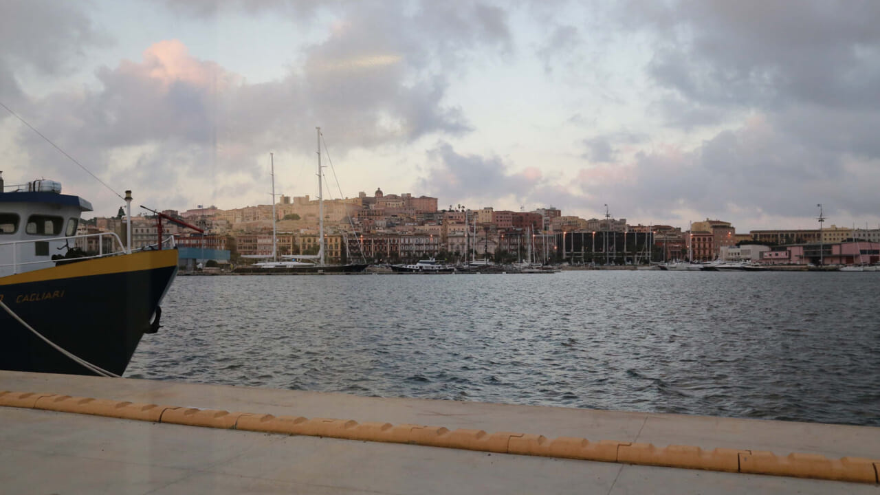 The challenge of the islands ai "glass walls" that separate them from the heart of Europe