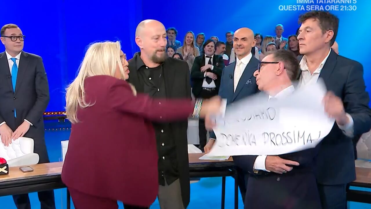 Domenica In, the problem is not Mammucari. But a poorly conceived and worse implemented program