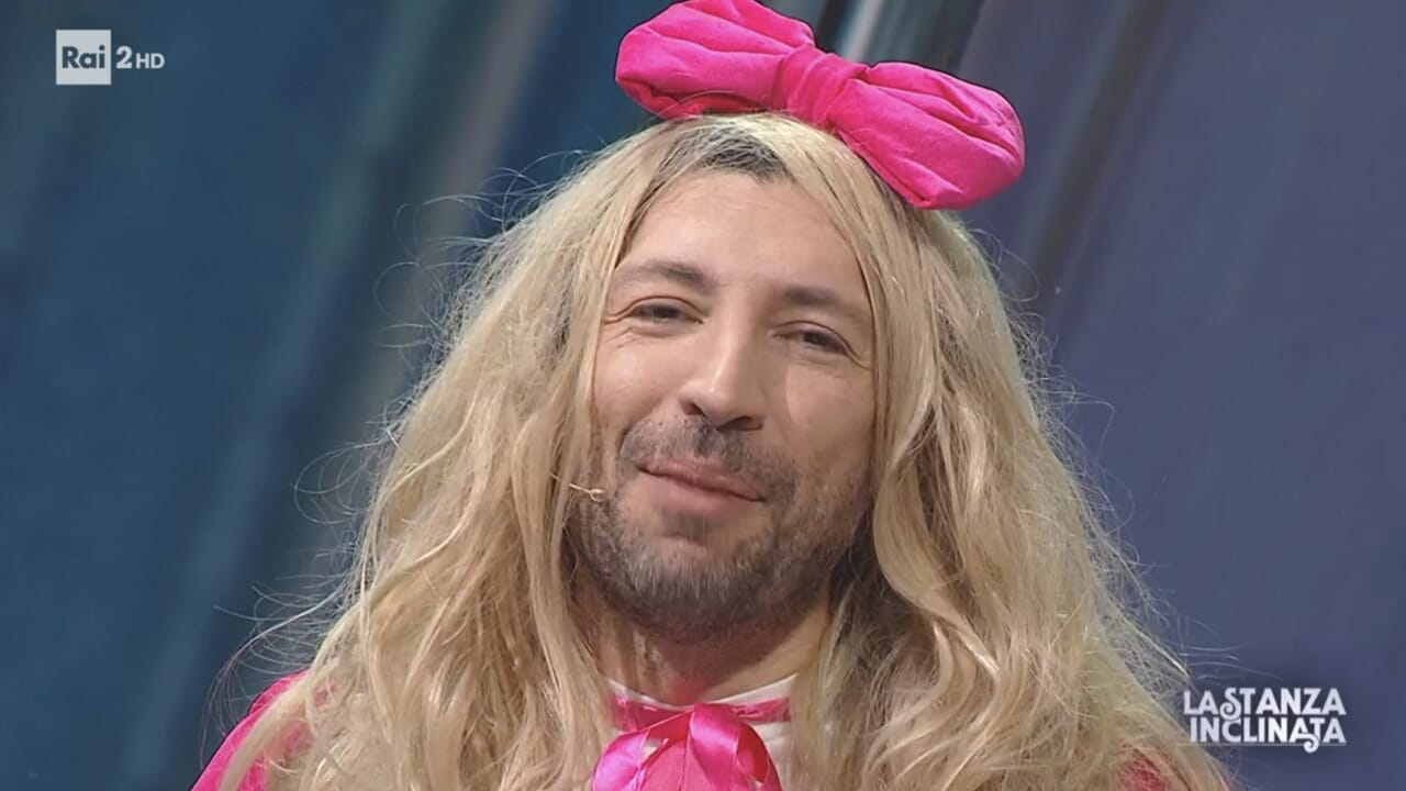 Tonight Everything is Possible, the report cards: Herbert Ballerina has hairy feet (4), Nek is not there (5), Lodigiani shouts no to the horns (8)