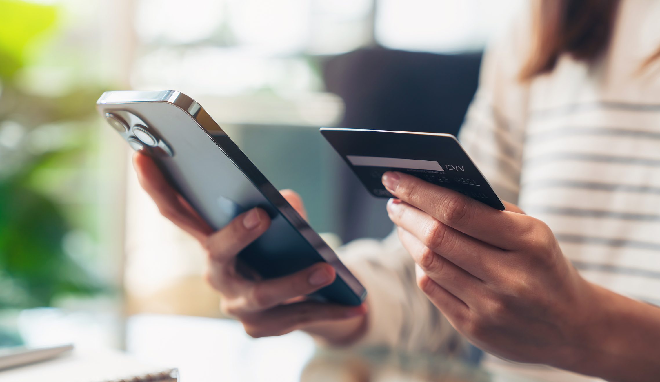 Ordinary bank transfers blocked from 2 to 6 April, what it means and why it happens