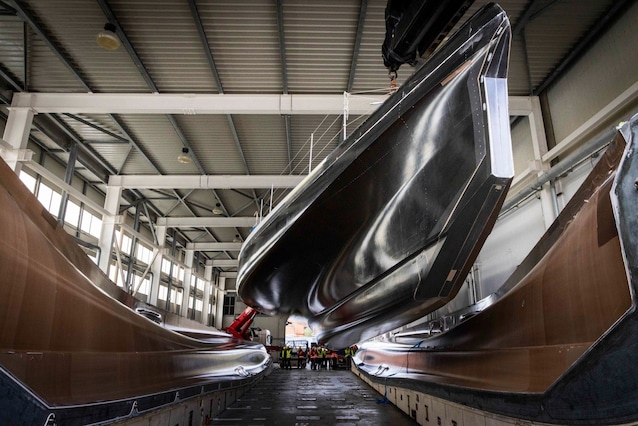 hypersail front hull