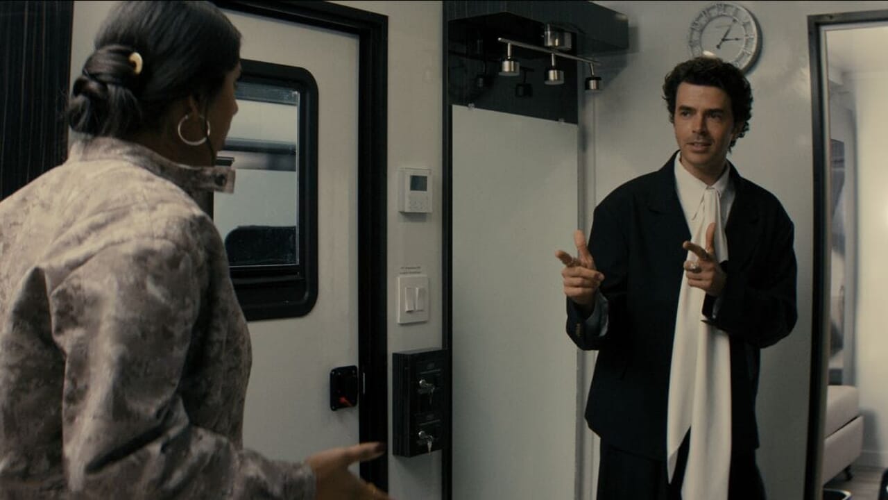 Not suitable for work, the new comedy on Disney+