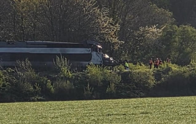 train-accident-france-2