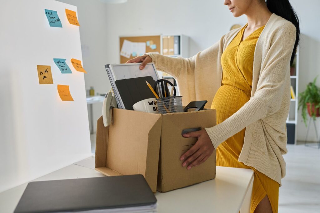 Study, work, resign: because in Italy it is still mothers who leave their jobs