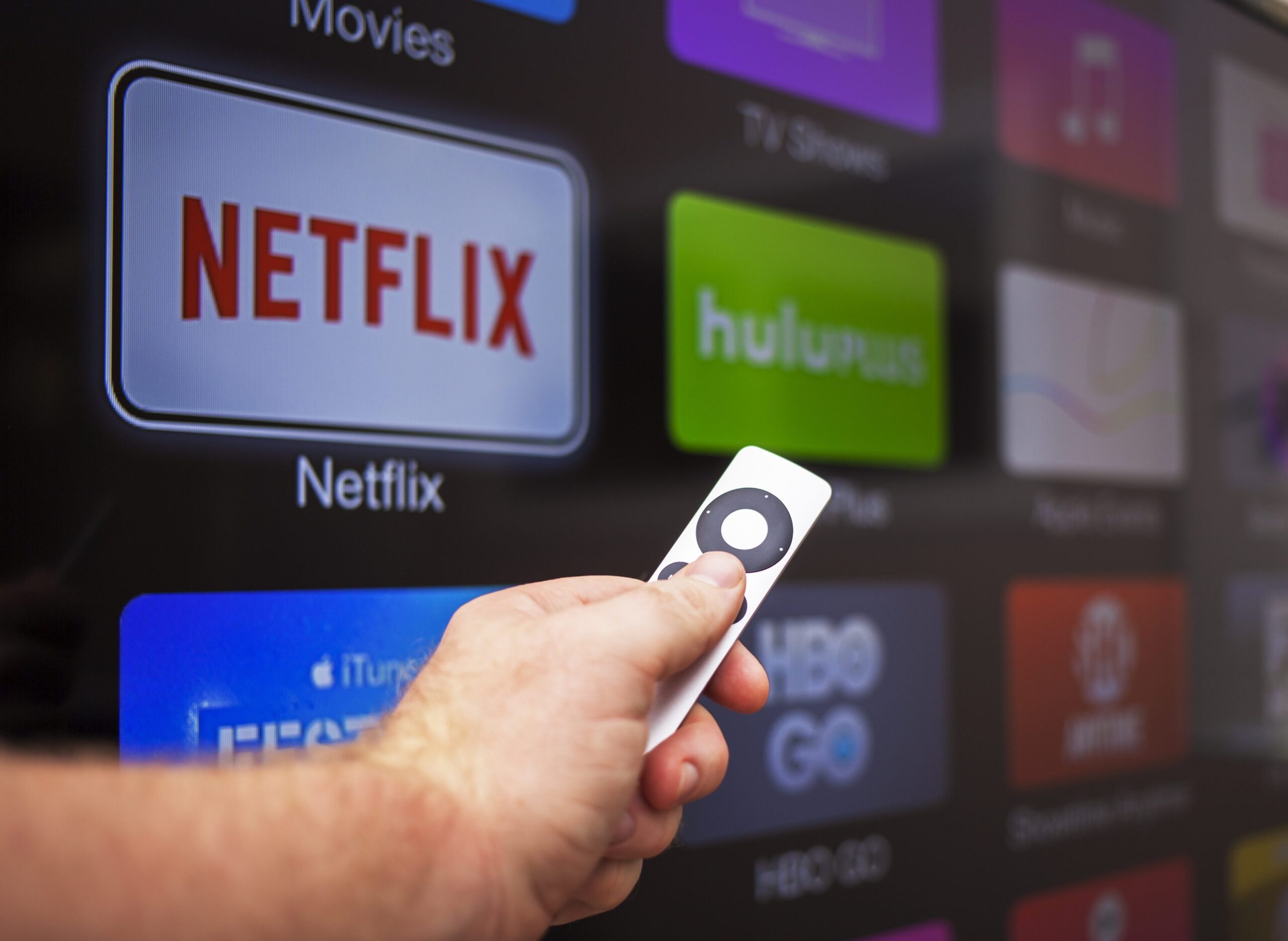 Netflix will no longer work from May 6 on some TVs and smartphones, including Apple and Samsung: the list