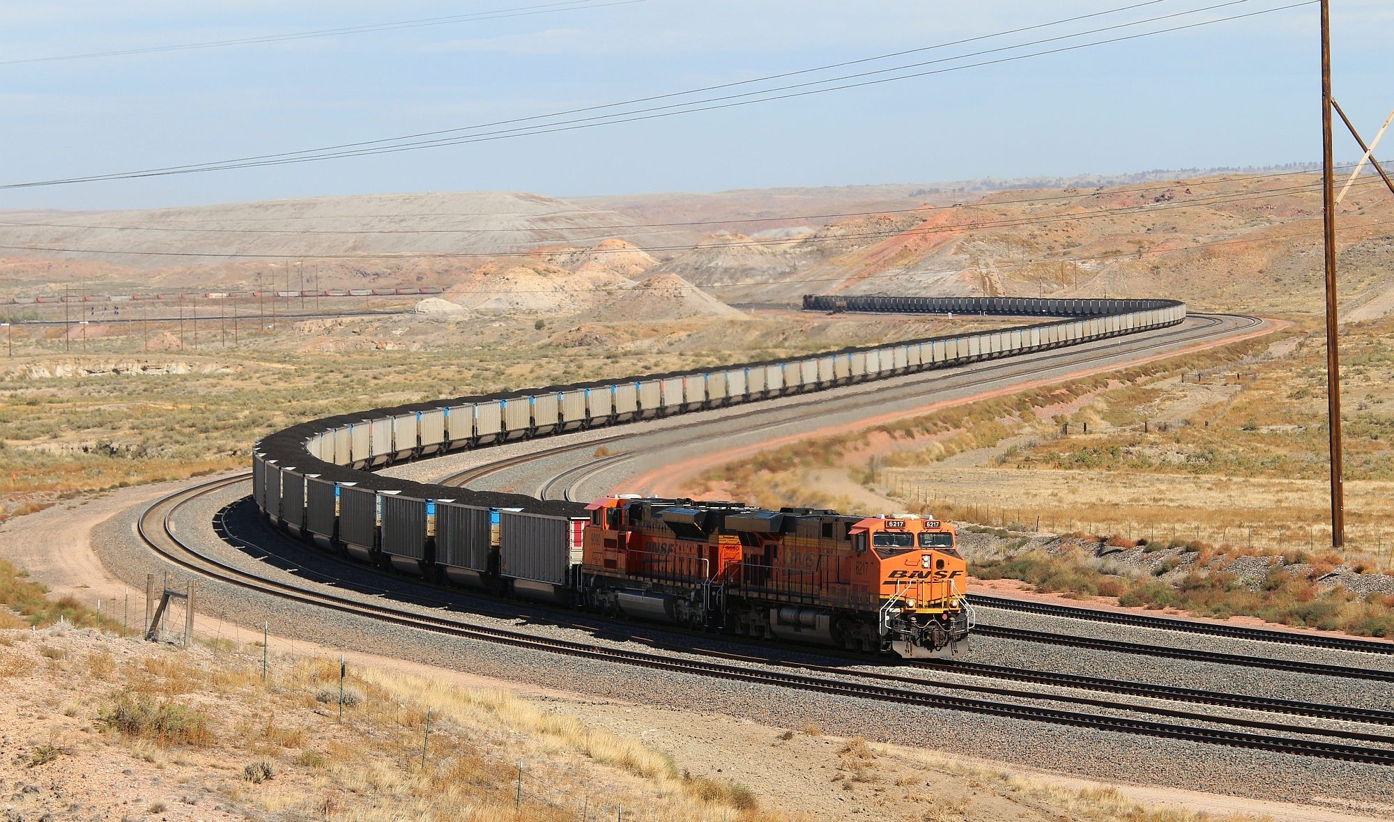 The longest train in the world is located in Australia and holds the record of 7.4 km and 682 carriages
